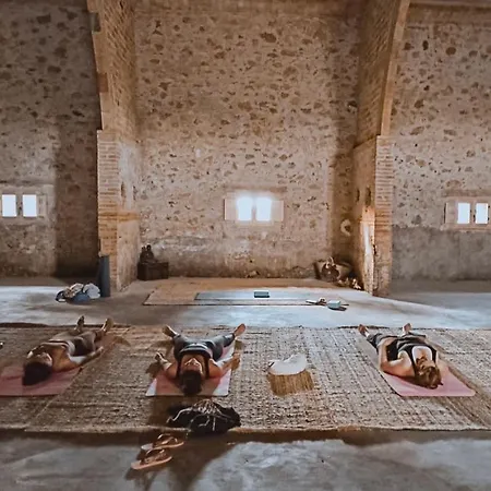 El Mas Benet Bed and Breakfast Ventalló